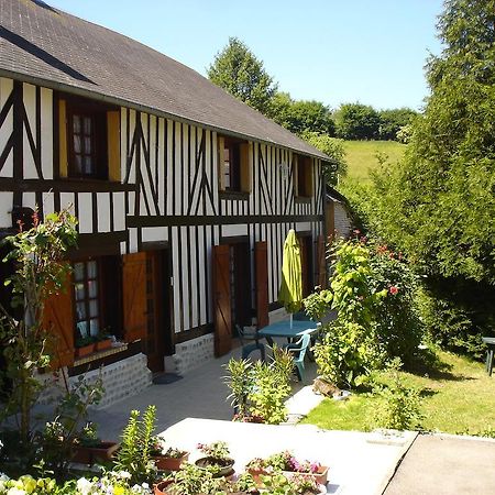 Le Val Godard Fresnay-le-Samson Exterior foto