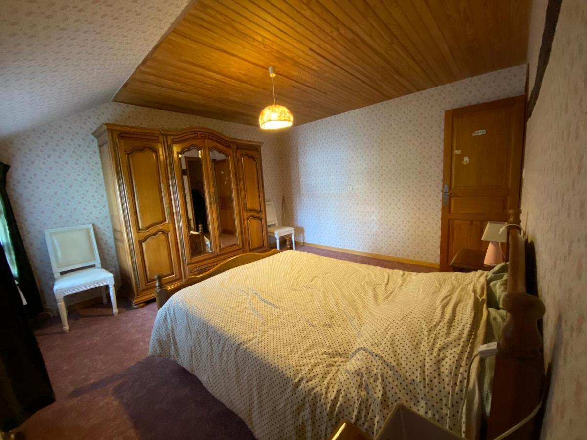 Le Val Godard Fresnay-le-Samson Exterior foto